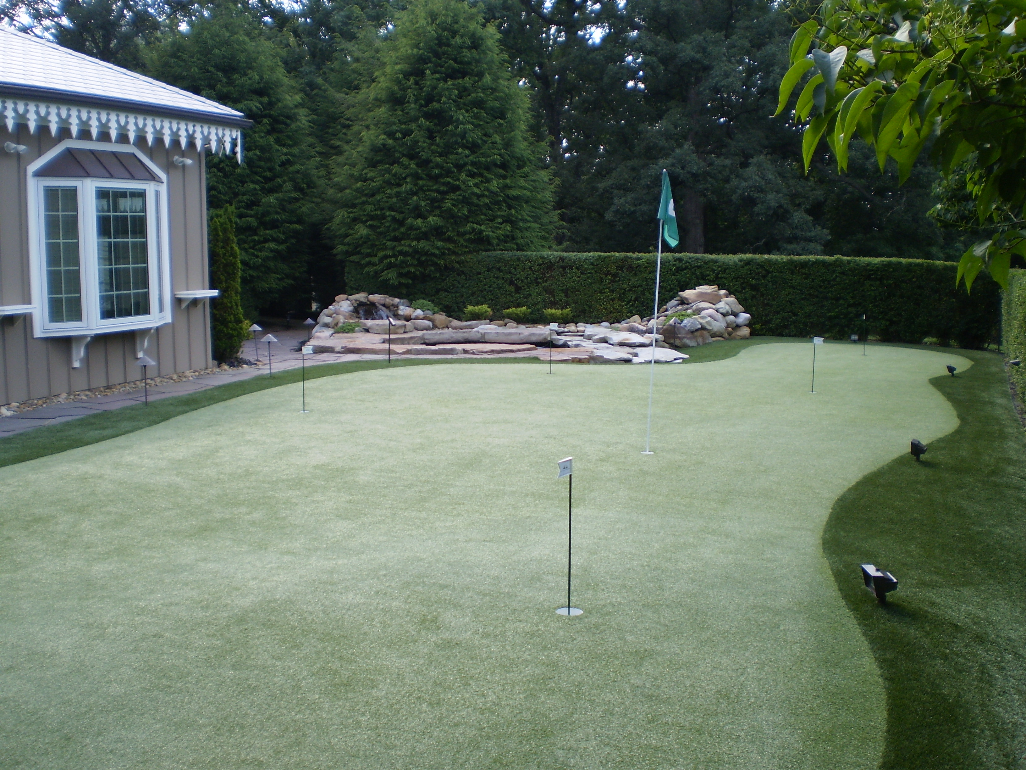 Residential golf and putting greens gallery